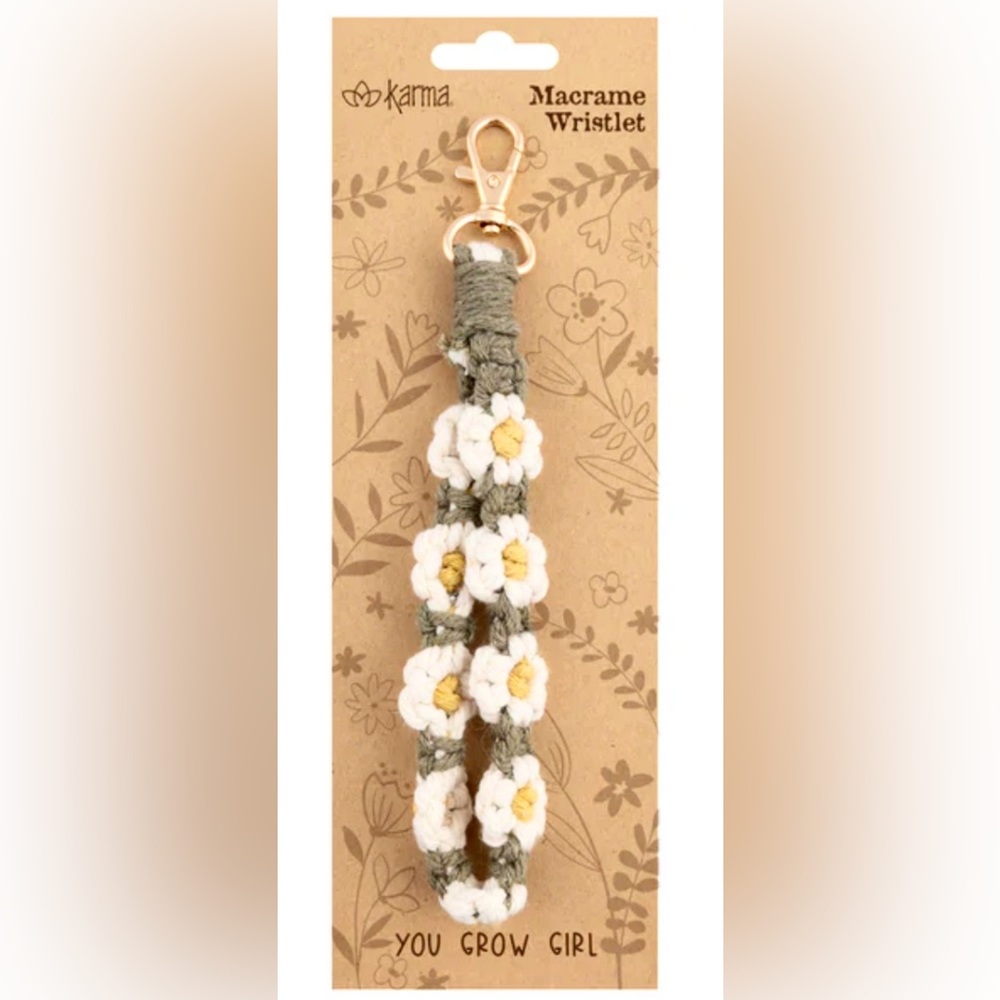 Karma Macrame Wristlet Cozy Cottage, NWT, Handmade